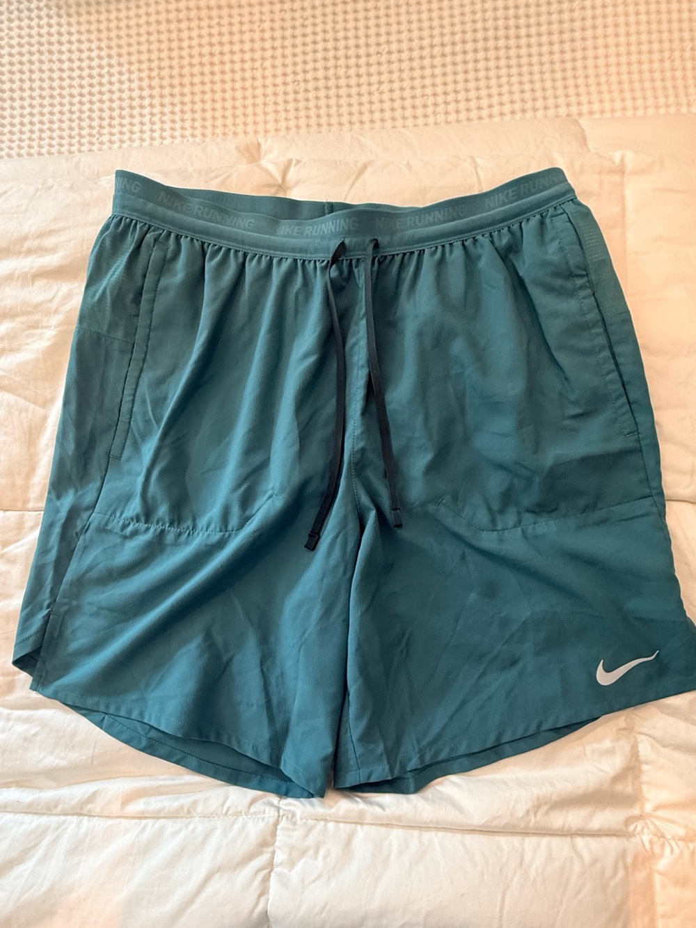NWT Nike Running Men’s 7” Shorts size M-Tall - Picture 2 of 5